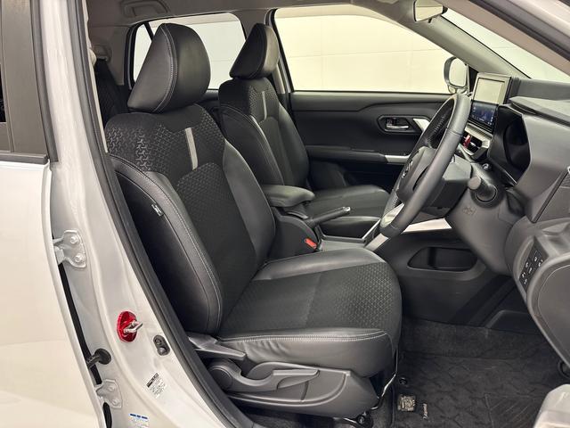 ロッキープレミアム 純正ナビ ETC車載器 ドライブレコーダー保証 まごころ保証 1年間・走行距離無制限付き 純正9インチナビ ETC車載器 ドライブレコーダー パノラマモニター LEDヘッドランプ アダプティブクルーズコントロール ブラインドスポットモニター(東京都)の中古車