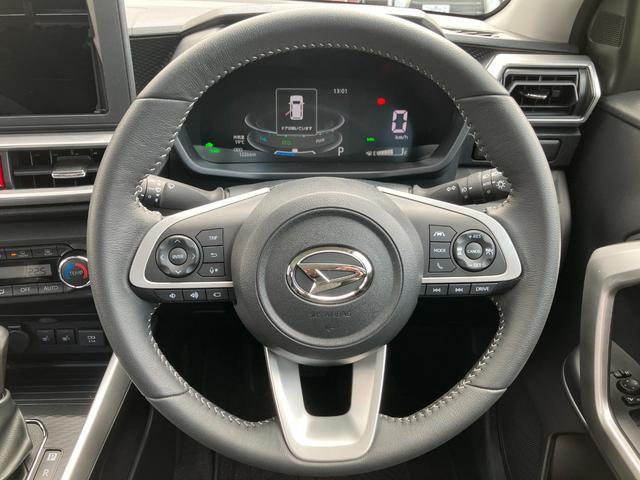 ロッキープレミアムG HEV ハイブリッド車 パノラマモニターアダプティブクルーズコントロール パノラマモニター バックフォグ シートヒーター オートライト LEDヘッドライト(東京都)の中古車