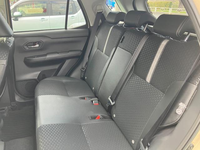 ロッキープレミアムG HEV ハイブリッド車 パノラマモニターアダプティブクルーズコントロール パノラマモニター バックフォグ シートヒーター オートライト LEDヘッドライト(東京都)の中古車