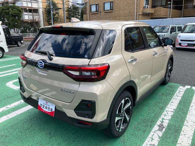 ロッキープレミアムG HEV ハイブリッド車 パノラマモニターアダプティブクルーズコントロール パノラマモニター バックフォグ シートヒーター オートライト LEDヘッドライト(東京都)の中古車