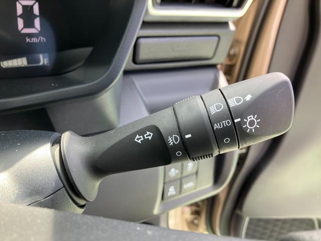 ロッキープレミアムG HEV ハイブリッド車 パノラマモニターアダプティブクルーズコントロール パノラマモニター バックフォグ シートヒーター オートライト LEDヘッドライト(東京都)の中古車