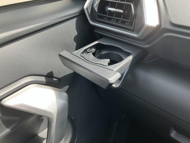 ロッキープレミアムG HEV ハイブリッド車 パノラマモニターアダプティブクルーズコントロール パノラマモニター バックフォグ シートヒーター オートライト LEDヘッドライト(東京都)の中古車