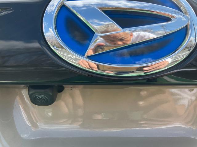 ロッキープレミアムG HEV ハイブリッド車 パノラマモニターアダプティブクルーズコントロール パノラマモニター バックフォグ シートヒーター オートライト LEDヘッドライト(東京都)の中古車