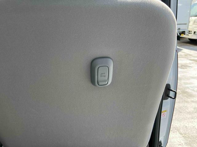 ムーヴキャンバスストライプスＧターボ　７インチナビ・前後ドラレコ・ＥＴＣ付フルＬＥＤヘッドランプ　ＬＥＤフォグランプ　運転席／助手席シートヒーター　シートバックユーティリティーフック　ホッとカップホルダー　置きラクボックス　ラゲージアンダーボックス　両側パワースライドドア（東京都）の中古車