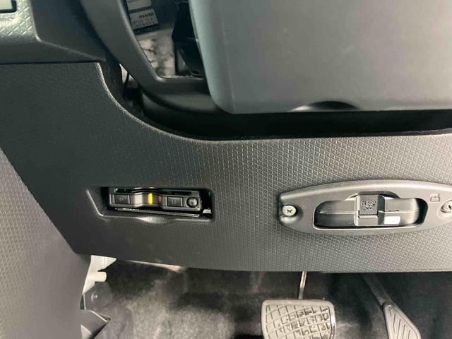 タントファンクロスターボ１５インチアルミホイール　ターボ　オートライト　撥水シート　電動パーキング　運転席シートリフター　ＵＳＢソケット　バックモニター（東京都）の中古車