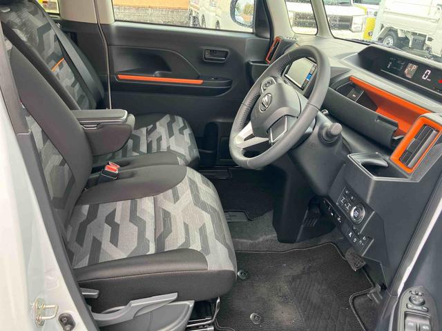 タントファンクロスターボ１５インチアルミホイール　ターボ　オートライト　撥水シート　電動パーキング　運転席シートリフター　ＵＳＢソケット　バックモニター（東京都）の中古車