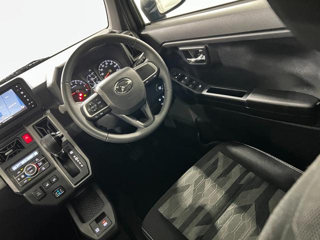タフトＧ　クロムベンチャー　走行２４２３０キロ／車検整備付／ナビ一年保証・走行距離無制限　フルセグナビ　Ｂｌｕｅｔｏｏｔｈ　バックカメラ　ドラレコ　ＥＴＣ　クリアランスソナー　オートライト　ＬＥＤヘッドライト　シートヒーター（埼玉県）の中古車