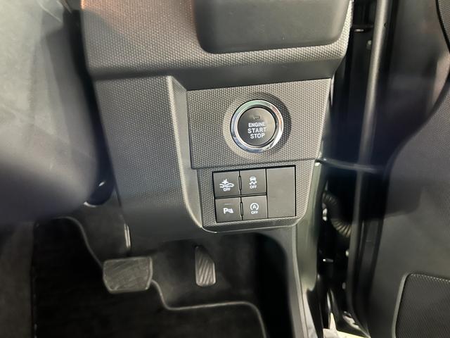 タフトＧ　クロムベンチャー　走行２４２３０キロ／車検整備付／ナビ一年保証・走行距離無制限　フルセグナビ　Ｂｌｕｅｔｏｏｔｈ　バックカメラ　ドラレコ　ＥＴＣ　クリアランスソナー　オートライト　ＬＥＤヘッドライト　シートヒーター（埼玉県）の中古車