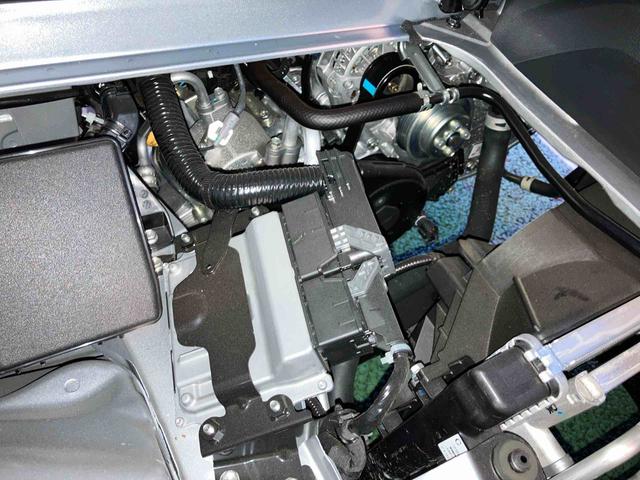 ハイゼットトラックスタンダードＦＲ専用ＣＶＴ　マルチリフレクターヘッドランプ　ＡＭ／ＦＭＣＤステレオ　１２インチ商用ラジアルタイヤ　６コーナーセンサー　荷台フロア長２．０３０ｍｍ　積載力を高める２５個のフック（東京都）の中古車
