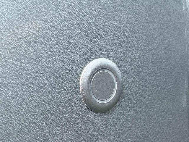 ハイゼットカーゴクルーズターボ　電動格納ドアミラー　キーフリーシステム保証　新車保証・まごころ保証　１年間・走行距離無制限付き　キーフリーシステム　プッシュスタート　前席パワーウインドウ　電動格納ドアミラー　アイドリングストップ　コーナーセンサー　オートライト（東京都）の中古車
