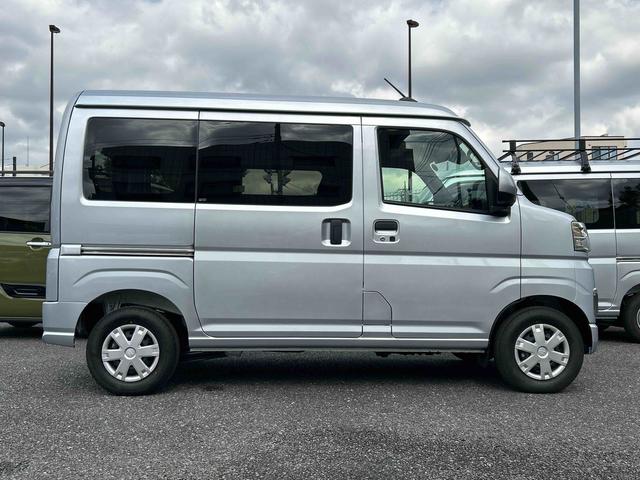 ハイゼットカーゴクルーズターボ　電動格納ドアミラー　キーフリーシステム保証　新車保証・まごころ保証　１年間・走行距離無制限付き　キーフリーシステム　プッシュスタート　前席パワーウインドウ　電動格納ドアミラー　アイドリングストップ　コーナーセンサー　オートライト（東京都）の中古車