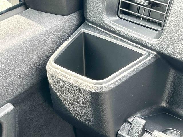 ハイゼットカーゴクルーズターボ　電動格納ドアミラー　キーフリーシステム保証　新車保証・まごころ保証　１年間・走行距離無制限付き　キーフリーシステム　プッシュスタート　前席パワーウインドウ　電動格納ドアミラー　アイドリングストップ　コーナーセンサー　オートライト（東京都）の中古車