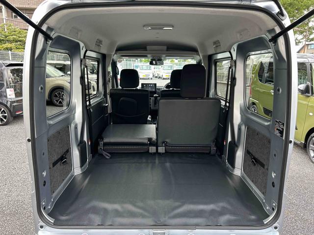 ハイゼットカーゴクルーズターボ　電動格納ドアミラー　キーフリーシステム保証　新車保証・まごころ保証　１年間・走行距離無制限付き　キーフリーシステム　プッシュスタート　前席パワーウインドウ　電動格納ドアミラー　アイドリングストップ　コーナーセンサー　オートライト（東京都）の中古車