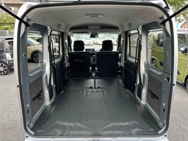 ハイゼットカーゴクルーズターボ　電動格納ドアミラー　キーフリーシステム保証　新車保証・まごころ保証　１年間・走行距離無制限付き　キーフリーシステム　プッシュスタート　前席パワーウインドウ　電動格納ドアミラー　アイドリングストップ　コーナーセンサー　オートライト（東京都）の中古車
