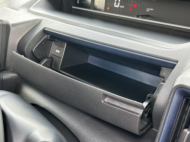 タントＸ　電動パーキングブレーキ　前席シートヒーター保証　新車保証・まごころ保証　１年間・走行距離無制限付き　キーフリーシステム　前席シートヒーター　電動パーキングブレーキ　ＬＥＤヘッドランプ　片側電動スライドドア　アイドリングストップ（東京都）の中古車