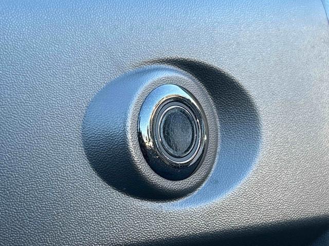 タフトＧターボ　クロムベンチャー　純正ナビ　パノラマモニター保証　新車保証・まごころ保証　１年間・走行距離無制限付き　純正７インチナビ　パノラマモニター　キーフリーシステム　前席シートヒーター　電動パーキングブレーキ　アダプティブクルーズコントロール（東京都）の中古車