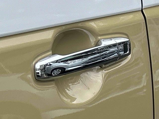 ムーヴキャンバスストライプスＧ　純正７インチナビ　パノラマモニター保証　新車保証・まごころ保証　１年間・走行距離無制限付き　純正７インチナビ　パノラマモニター　コーナーセンサー　アイドリンストップ　両側電動スライドドア　前席シートヒーター　ホッとカップホルダー（東京都）の中古車