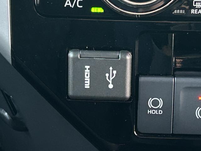 トールカスタムＧ　ターボ　ディスプレイオーディオ　パノラマモニター保証　新車保証・まごころ保証　１年間・走行距離無制限付き　スマホ連携９インチディスプレイオーディオ　キーフリーシステム　ＬＥＤヘッドランプ　ＬＥＤフォグランプ　両側電動スライドドア　パノラマモニター（東京都）の中古車