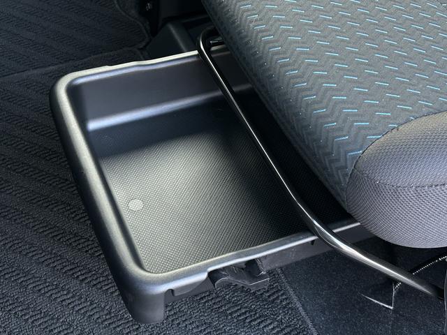 トールカスタムＧ　ターボ　ディスプレイオーディオ　パノラマモニター保証　新車保証・まごころ保証　１年間・走行距離無制限付き　スマホ連携９インチディスプレイオーディオ　キーフリーシステム　ＬＥＤヘッドランプ　ＬＥＤフォグランプ　両側電動スライドドア　パノラマモニター（東京都）の中古車