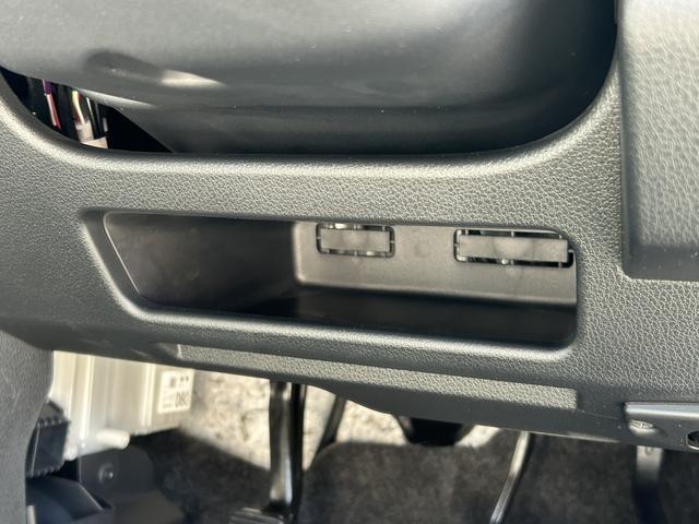 ムーヴＸ　６．８インチディスプレイオーディオ　ドライブレコーダー保証　新車保証・まごころ保証　１年間・走行距離無制限付き　ディスプレイオーディオ　ドライブレコーダー　キーフリーシステム　ＬＥＤヘッドランプ　片側電動スライドドア　バックカメラ　オートライト（東京都）の中古車