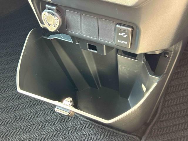 トールＸ　９インチディスプレイオーディオ装備保証　新車保証・まごころ保証　１年間・走行距離無制限付き・９インチディスプレイオーディオ装備・ＬＥＤヘッドライト装備・スマートアシスト装備（東京都）の中古車