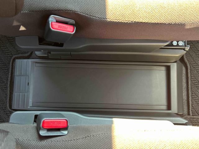 トールＸ　９インチディスプレイオーディオ装備保証　新車保証・まごころ保証　１年間・走行距離無制限付き・９インチディスプレイオーディオ装備・ＬＥＤヘッドライト装備・スマートアシスト装備（東京都）の中古車