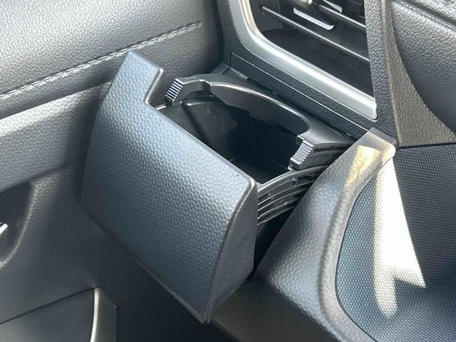 トールカスタムＧ　９インチディスプレイオーディオ　パノラマモニター保証　新車保証・まごころ保証　１年間・走行距離無制限付き・９インチディスプレイオーディオ装備・パノラマカメラ装備・ＬＥＤヘッドライト装備（東京都）の中古車