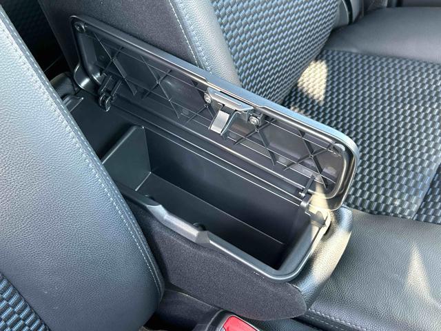 タントカスタムＲＳ　７インチナビ装備保証　新車保証・まごころ保証　１年間・走行距離無制限付き・７インチナビ・パノラマカメラ・ドラレコ装備・ＬＥＤヘッドライト装備・シートヒーター装備（東京都）の中古車