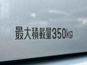 保証　新車保証・まごころ保証　１年間・走行距離無制限付き　キーフリーシステム　プッシュスタート　前席パワーウインドウ　電動格納ドアミラー　アイドリングストップ　コーナーセンサー　オートライト（東京都）の中古車
