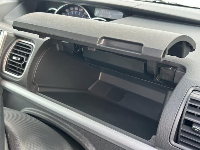 タントカスタムＲＳ　スマートセレクションＳＡ　雹害車　ナビ保証　新車保証・まごころ保証　１年間・走行距離無制限付き（東京都）の中古車