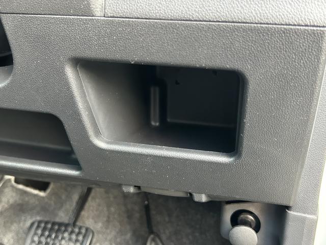 タントカスタムＲＳ　スマートセレクションＳＡ　雹害車　ナビ保証　新車保証・まごころ保証　１年間・走行距離無制限付き（東京都）の中古車