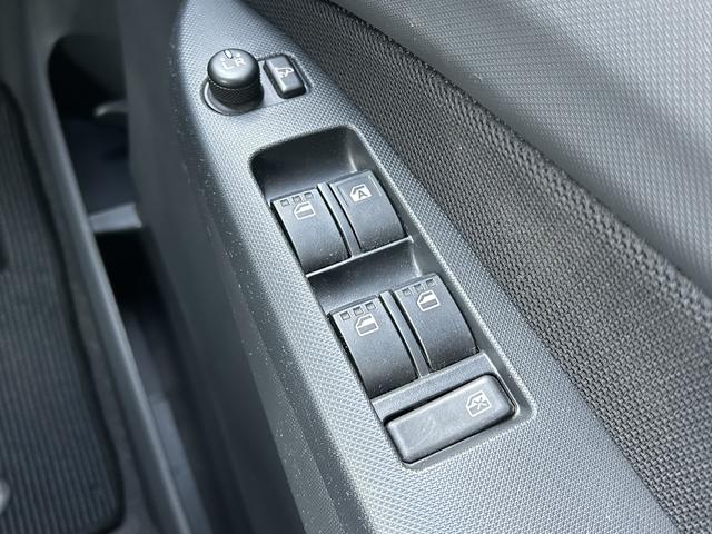 ムーヴカスタム　Ｘ　ＶＳスマートセレクションＳＡ　社外ナビ保証　まごころ保証　１年間・走行距離無制限付き（東京都）の中古車