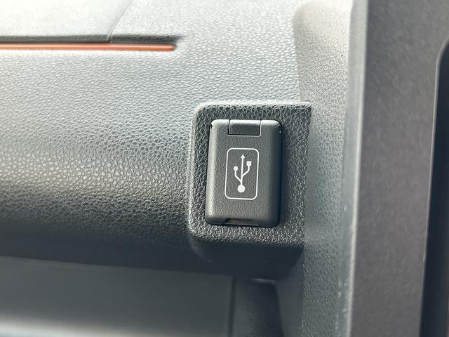 タントファンクロスターボ　　室内灯油臭いです保証　新車保証・まごころ保証　１年間・走行距離無制限付き（東京都）の中古車