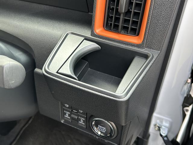 タントファンクロスターボ　　室内灯油臭いです保証　新車保証・まごころ保証　１年間・走行距離無制限付き（東京都）の中古車