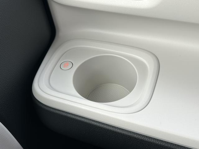 ムーヴキャンバスストライプスＧ９インチディスプレイオーディオ装備保証　新車保証・まごころ保証　１年間・走行距離無制限付き（東京都）の中古車