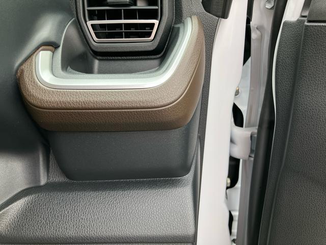 ムーヴＲＳ　１０インチナビ・パノラマカメラ装備保証　新車保証・まごころ保証　１年間・走行距離無制限付き・１０インチナビ・パノラマカメラ装備・シートヒーター装備・ＬＥＤヘッドライト装備（東京都）の中古車