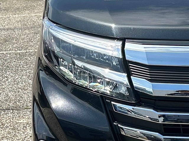トールカスタムＧ　両側電動スライドドア　ＬＥＤヘッドランプ保証１年間距離無制限付き　電動パーキングブレーキ　アダプティブクルーズコントロール　ＬＥＤフォグランプ　ＬＥＤヘッドランプ　両側電動スライドドア　サンシェード　シートアンダートレイ（東京都）の中古車