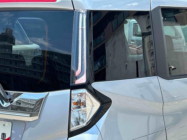 トールカスタムＧ　両側電動スライドドア　ＬＥＤヘッドランプ保証１年間距離無制限付き　電動パーキングブレーキ　アダプティブクルーズコントロール　ＬＥＤフォグランプ　ＬＥＤヘッドランプ　両側電動スライドドア　サンシェード　シートアンダートレイ（東京都）の中古車