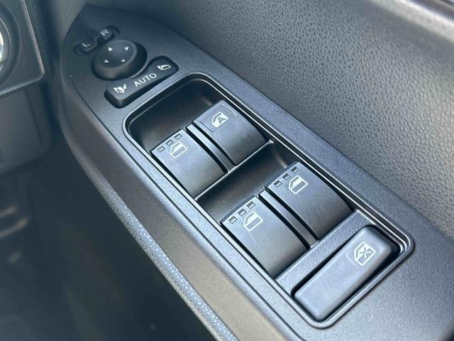 タントカスタムＲＳ　両側電動スライドドア保証　１年間・距離無制限付き（東京都）の中古車