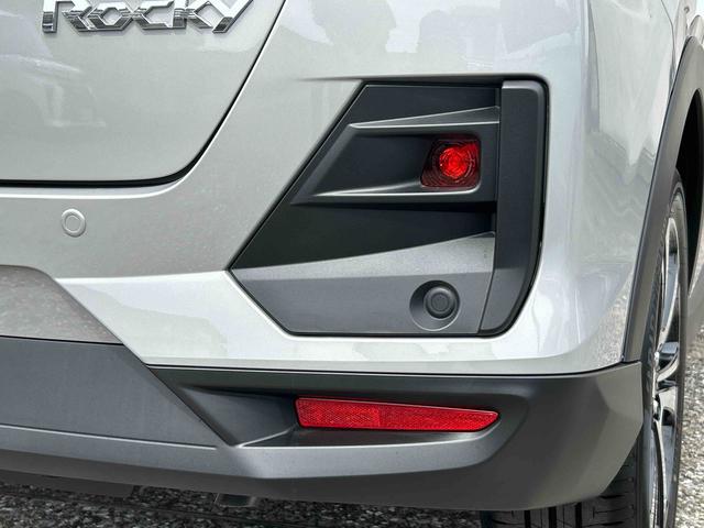 ロッキープレミアムＧ　　　　７インチ純正ナビ　パノラマモニター保証　新車保証・まごころ保証　１年間・走行距離無制限付き（東京都）の中古車