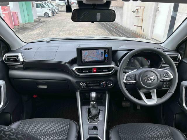 ロッキープレミアムＧ　　　　７インチ純正ナビ　パノラマモニター保証　新車保証・まごころ保証　１年間・走行距離無制限付き（東京都）の中古車