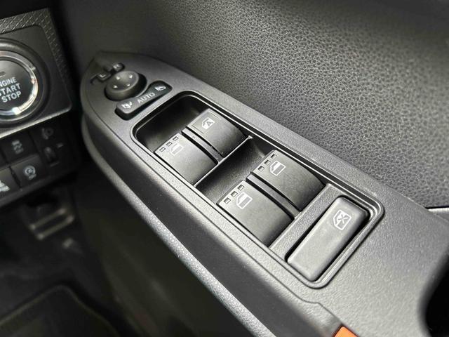 タントファンクロスターボ　前席シートヒーター　両側電動スライドドア保証　新車保証・まごころ保証　１年間・走行距離無制限付き　前席シートヒーター　電動パーキングブレーキ　キーフリーシステム　両側電動スライドドア　ＬＥＤヘッドランプ　ＬＥＤフォグランプ（東京都）の中古車