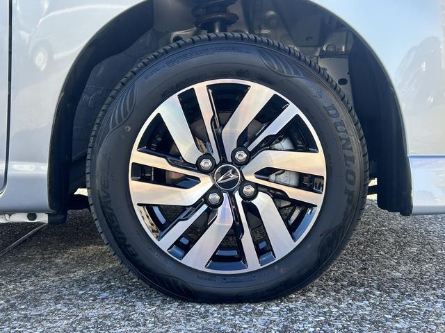 トールカスタムＧ　９インチディスプレイオーディオ　キーフリー保証　新車保証・まごころ保証　１年間・走行距離無制限付き　スマホ連携９インチディスプレイオーディオ　キーフリーシステム　ＬＥＤヘッドランプ　ＬＥＤフォグランプ　アダプティブクルーズコントロール（東京都）の中古車