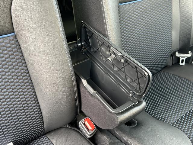 タントカスタムＲＳ　両側電動スライドドア　前席シートヒーター保証　新車保証・まごころ保証　１年間・走行距離無制限付き　両側電動スライドドア　前席シートヒーター　キーフリーシステム　コーナーセンサー　シートバックテーブル　アイドリングストップ（東京都）の中古車