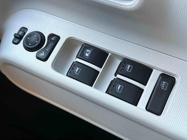 ムーヴキャンバスストライプスＧ　純正ナビ　ＥＴＣ　ドライブレコーダー保証　新車保証・まごころ保証　１年間・走行距離無制限付き　純正７インチナビ　ＥＴＣ車載器　ドライブレコーダー　バックカメラ　キーフリーシステム　両側電動スライドドア　オートライト　オートエアコン（東京都）の中古車