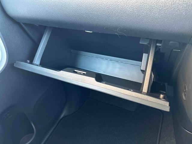 ムーヴキャンバスストライプスＧ　純正ナビ　ＥＴＣ　ドライブレコーダー保証　新車保証・まごころ保証　１年間・走行距離無制限付き　純正７インチナビ　ＥＴＣ車載器　ドライブレコーダー　バックカメラ　キーフリーシステム　両側電動スライドドア　オートライト　オートエアコン（東京都）の中古車