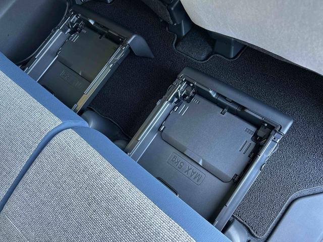 ムーヴキャンバスストライプスＧ　純正ナビ　ＥＴＣ　ドライブレコーダー保証　新車保証・まごころ保証　１年間・走行距離無制限付き　純正７インチナビ　ＥＴＣ車載器　ドライブレコーダー　バックカメラ　キーフリーシステム　両側電動スライドドア　オートライト　オートエアコン（東京都）の中古車