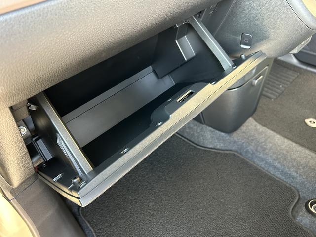 ムーヴキャンバスセオリーＧ保証　新車保証・まごころ保証　１年間・走行距離無制限付き（東京都）の中古車