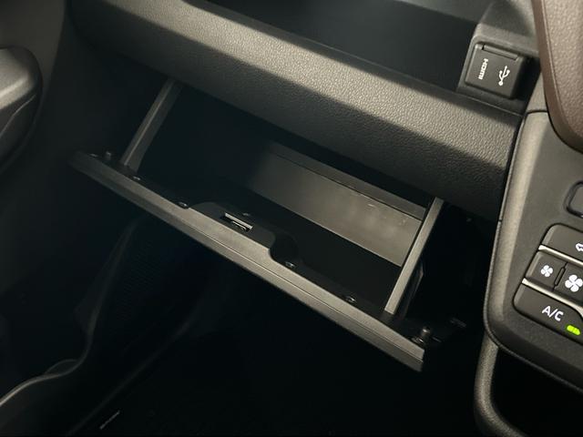 ムーヴＲＳ　９インチディスプレイオーディオ　パノラマモニター保証　新車保証・まごころ保証　１年間・走行距離無制限付き　ディスプレイオーディオ　パノラマモニター　キーフリーシステム　純正ドライブレコーダー　ＬＥＤヘッドランプ　両側電動スライドドア（東京都）の中古車