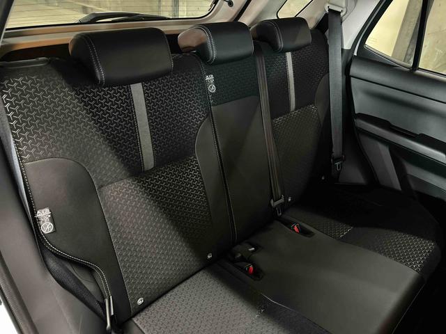 ロッキープレミアムＧ　ＨＥＶ保証　新車保証・まごころ保証　１年間・走行距離無制限付き（東京都）の中古車